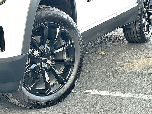 New 2026 GMC Terrain Elevation w/ Black Edition AWD/4WD image 3