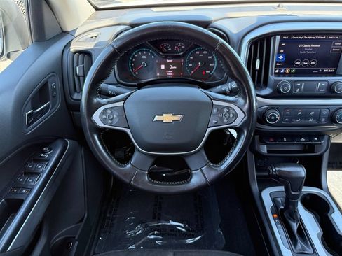 Used 2021 Chevrolet Colorado LT w/ LT Convenience Package AWD/4WD image 14