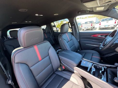 New 2026 Chevrolet Traverse RS w/ LPO, Floor Liner Package image 17