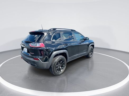 Used 2023 Jeep Cherokee Trailhawk w/ Sun & Sound Group AWD/4WD image 8