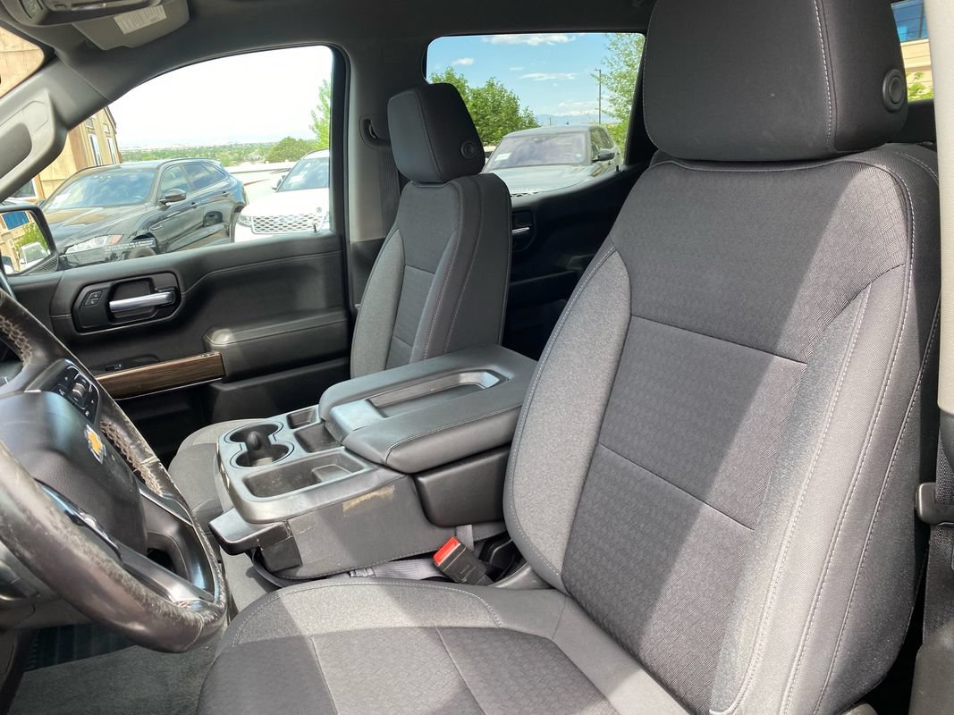 Used 2022 Chevrolet Silverado 1500 LT AWD/4WD image 14