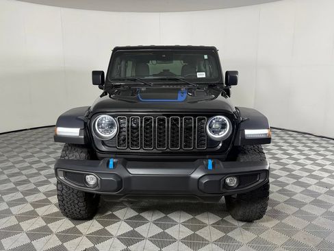 Used 2024 Jeep Wrangler Unlimited Rubicon 4xe w/ Safety Group AWD/4WD image 5