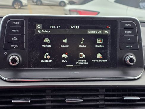 Used 2020 Kia Telluride S w/ S 8 Passenger Seating Package image 16