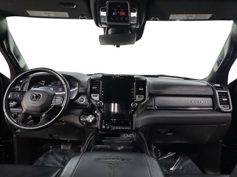 Used 2023 RAM 1500 Limited AWD/4WD image 9