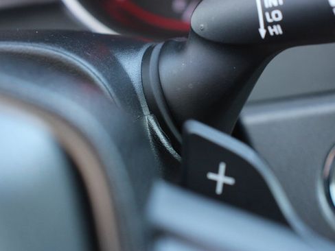 Used 2022 Toyota Camry XSE image 27