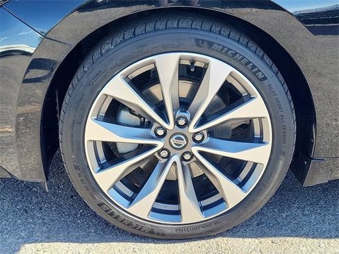 Used 2021 Nissan Maxima Platinum w/ Sport Mat Group image 36