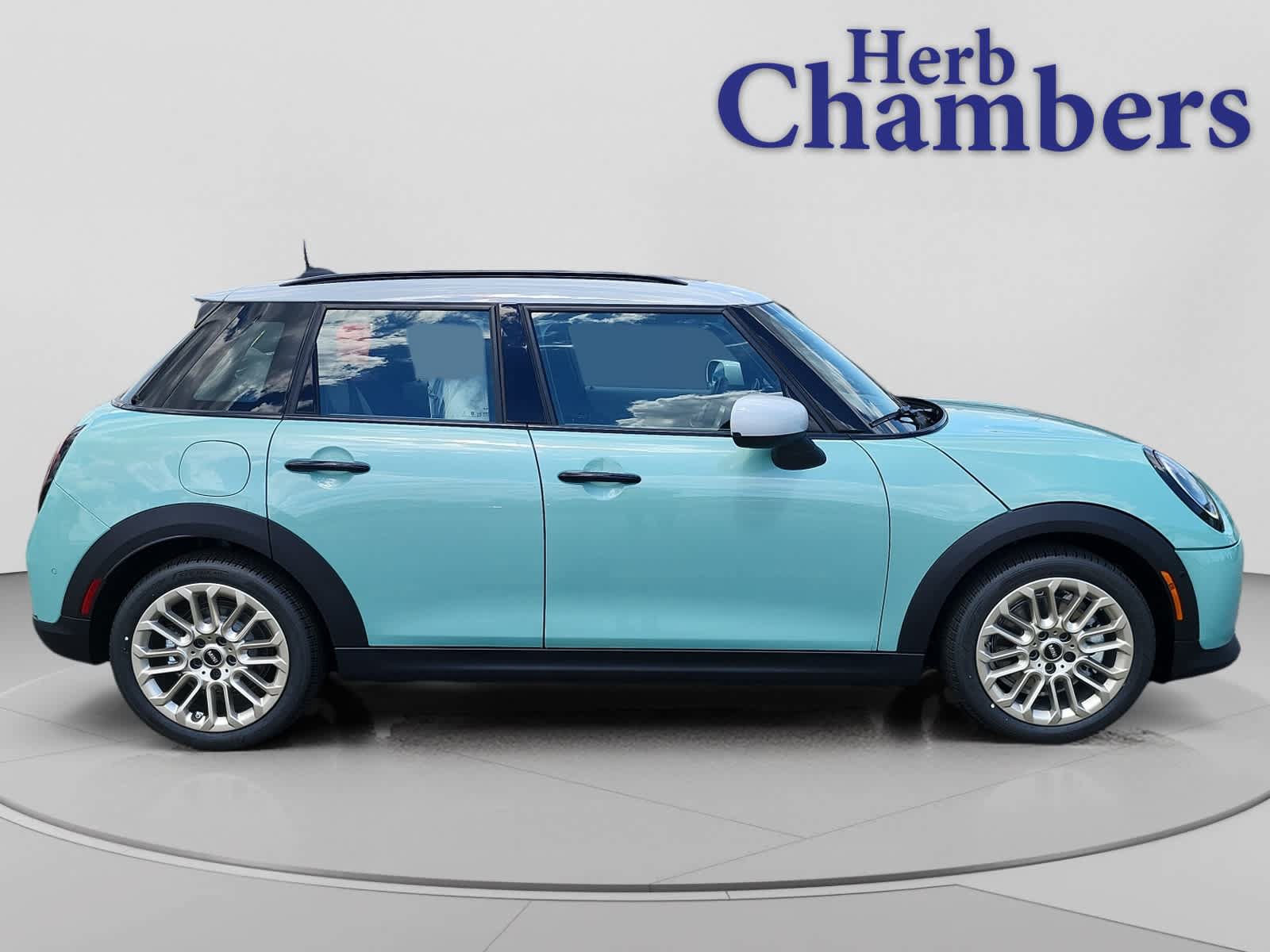 New 2026 MINI Cooper S FWD image 5