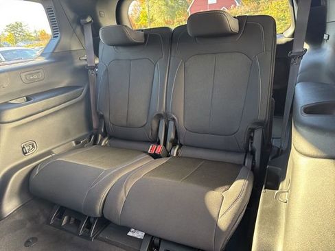 New 2025 Jeep Grand Cherokee L Laredo w/ Luxury Tech Group I image 28