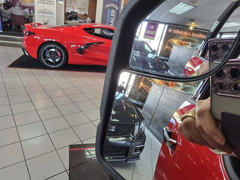 Used 2018 Ford F150 XLT w/ Equipment Group 302A Luxury image 32