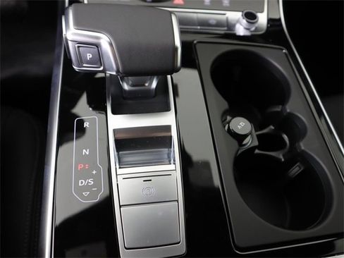 New 2026 Audi Q8 Premium Plus image 20