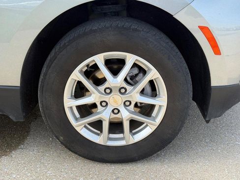 Used 2024 Chevrolet Equinox LT image 7