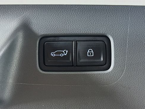 Used 2025 Hyundai Santa Fe SEL AWD/4WD image 30