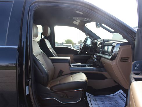 Used 2024 Ford F250 Lariat w/ Chrome Package AWD/4WD image 20