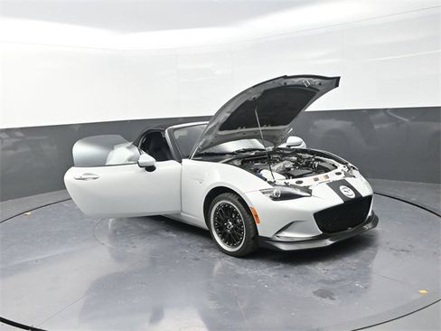 Used 2016 MAZDA MX-5 Miata Grand Touring image 31
