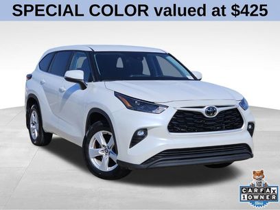 Used 2024 Toyota Highlander LE