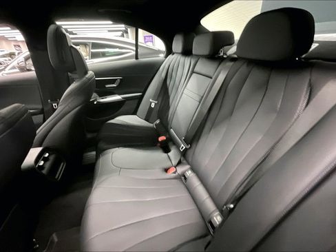 New 2026 Mercedes-Benz E 350 4MATIC Sedan image 9