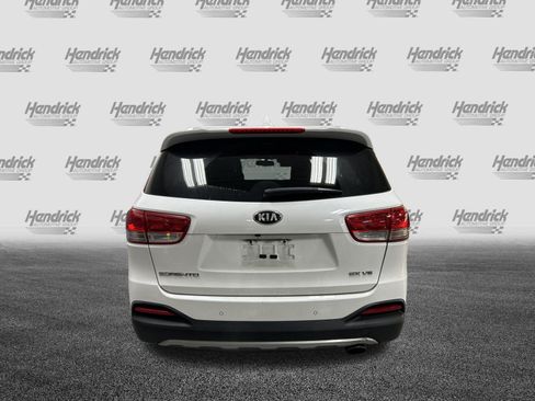 Used 2017 Kia Sorento EX w/ EX V6 Premium Package FWD image 11