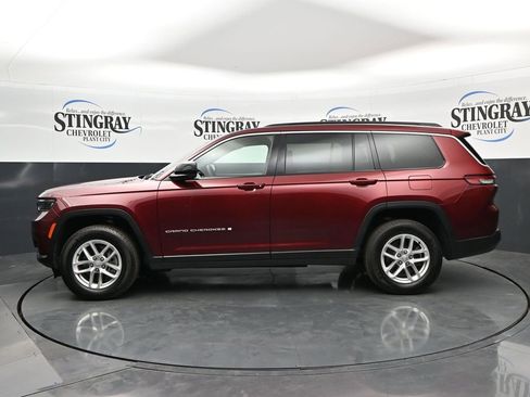 Used 2025 Jeep Grand Cherokee L Laredo w/ Trailer Tow Package RWD image 4