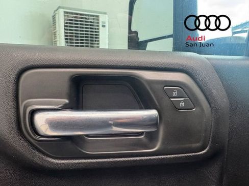 Used 2022 Chevrolet Silverado 2500 Custom w/ Custom Value Package AWD/4WD image 32