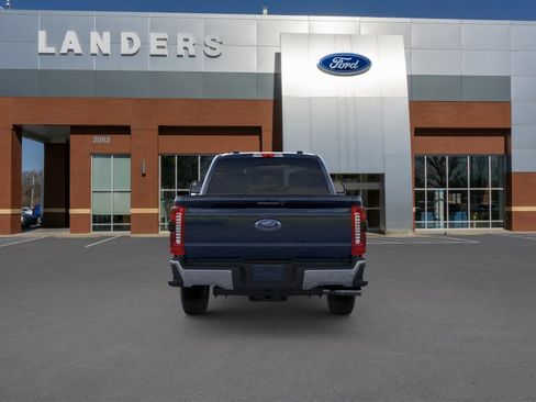 New 2025 Ford F250 Lariat w/ Lariat Ultimate Package AWD/4WD image 5