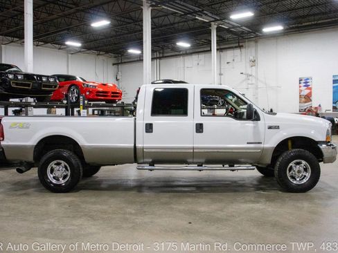 Used 2000 Ford F350 XL image 8