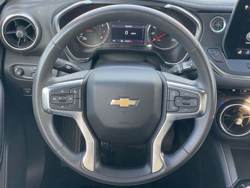 Used 2023 Chevrolet Blazer LT image 12