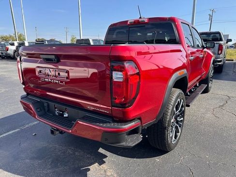 New 2026 GMC Canyon Denali image 11