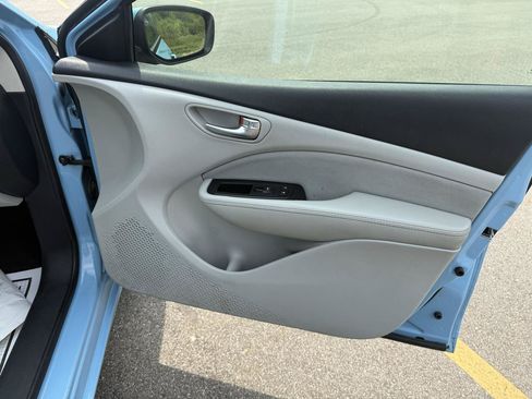 Used 2013 Dodge Dart SXT FWD image 17