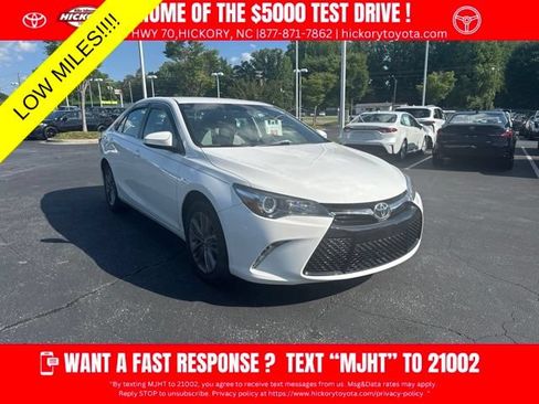 Used 2017 Toyota Camry SE FWD image 1