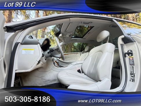 Used 2005 Mercedes-Benz CLK 320 Coupe image 15