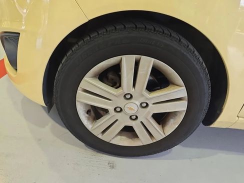 Used 2014 Chevrolet Spark LS FWD image 2