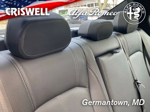 New 2025 Alfa Romeo Giulia AWD image 43