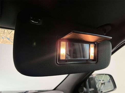 Used 2022 Dodge Durango R/T w/ Blacktop Package image 34