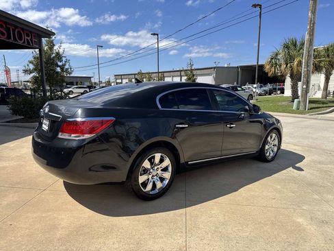 Used 2011 Buick LaCrosse CXL w/ Luxury Package image 9