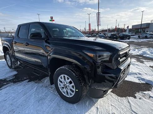 New 2026 Toyota Tacoma SR5 image 8