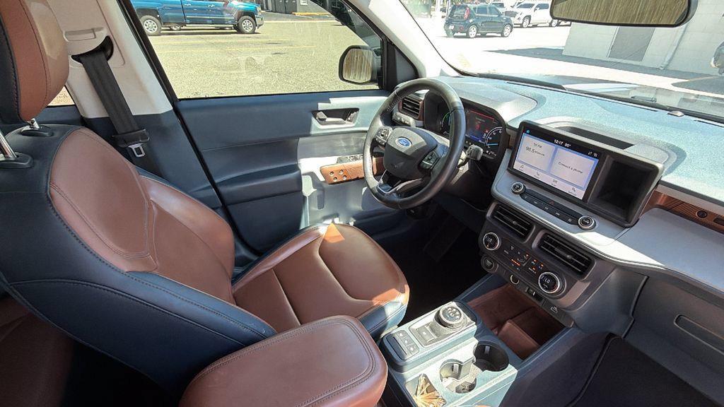 Used 2022 Ford Maverick Lariat FWD image 30