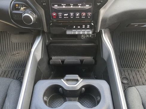 Used 2020 RAM 1500 Big Horn RWD image 20