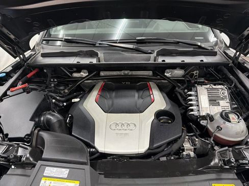 Used 2020 Audi SQ5 Premium Plus AWD/4WD image 31