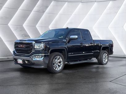 Used 2017 GMC Sierra 1500 SLT w/ SLT Premium Package