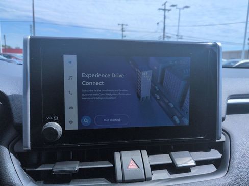 Certified 2025 Toyota RAV4 XLE AWD/4WD image 19