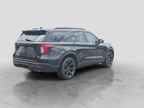 Used 2021 Ford Explorer ST w/ ST Street Pack AWD/4WD image 8