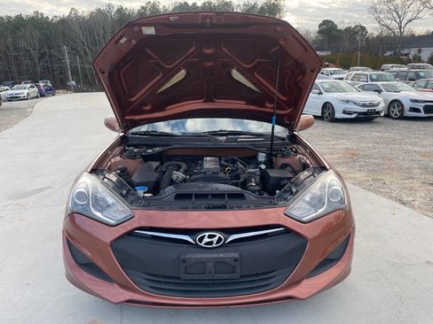 Used 2013 Hyundai Genesis 2.0T image 35