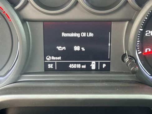 Certified 2023 Chevrolet Silverado 1500 Custom image 28