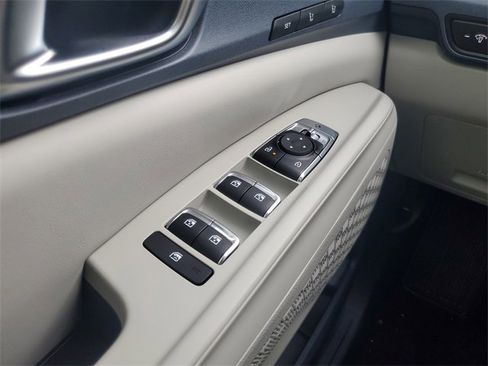 New 2026 Kia Carnival SX image 30