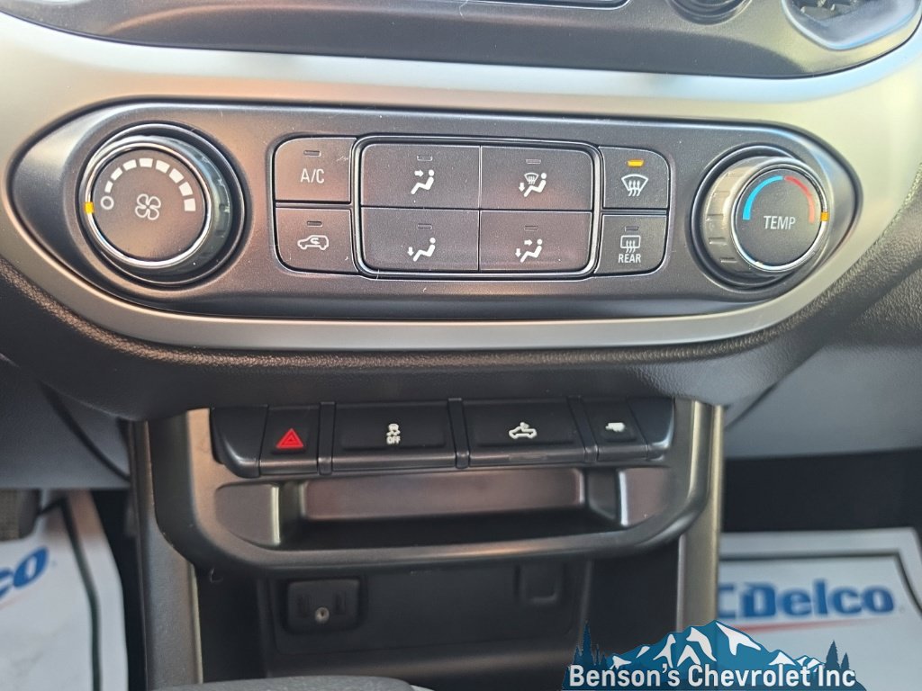 Used 2020 Chevrolet Colorado LT w/ LT Convenience Package AWD/4WD image 22