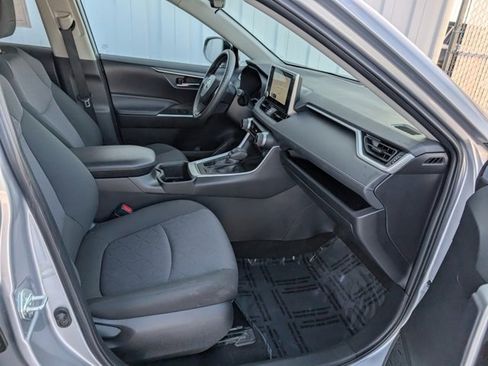 Used 2024 Toyota RAV4 XLE image 30