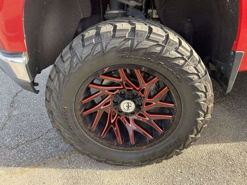 Used 2020 Chevrolet Silverado 1500 LT image 4