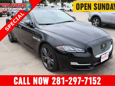 Used 2019 Jaguar XJ L Supercharged RWD image 1