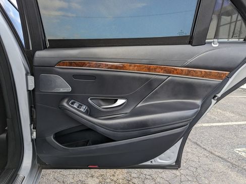 Used 2015 Mercedes-Benz S 550 4MATIC Sedan image 37