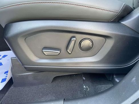 New 2026 Ford Explorer Active w/ Active Comfort Package image 18